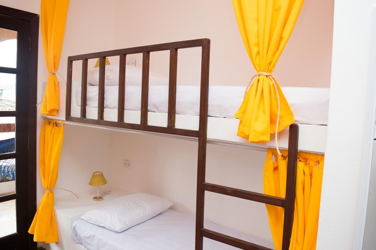 Santo Quintal Hostel Ubatuba Kültér fotó