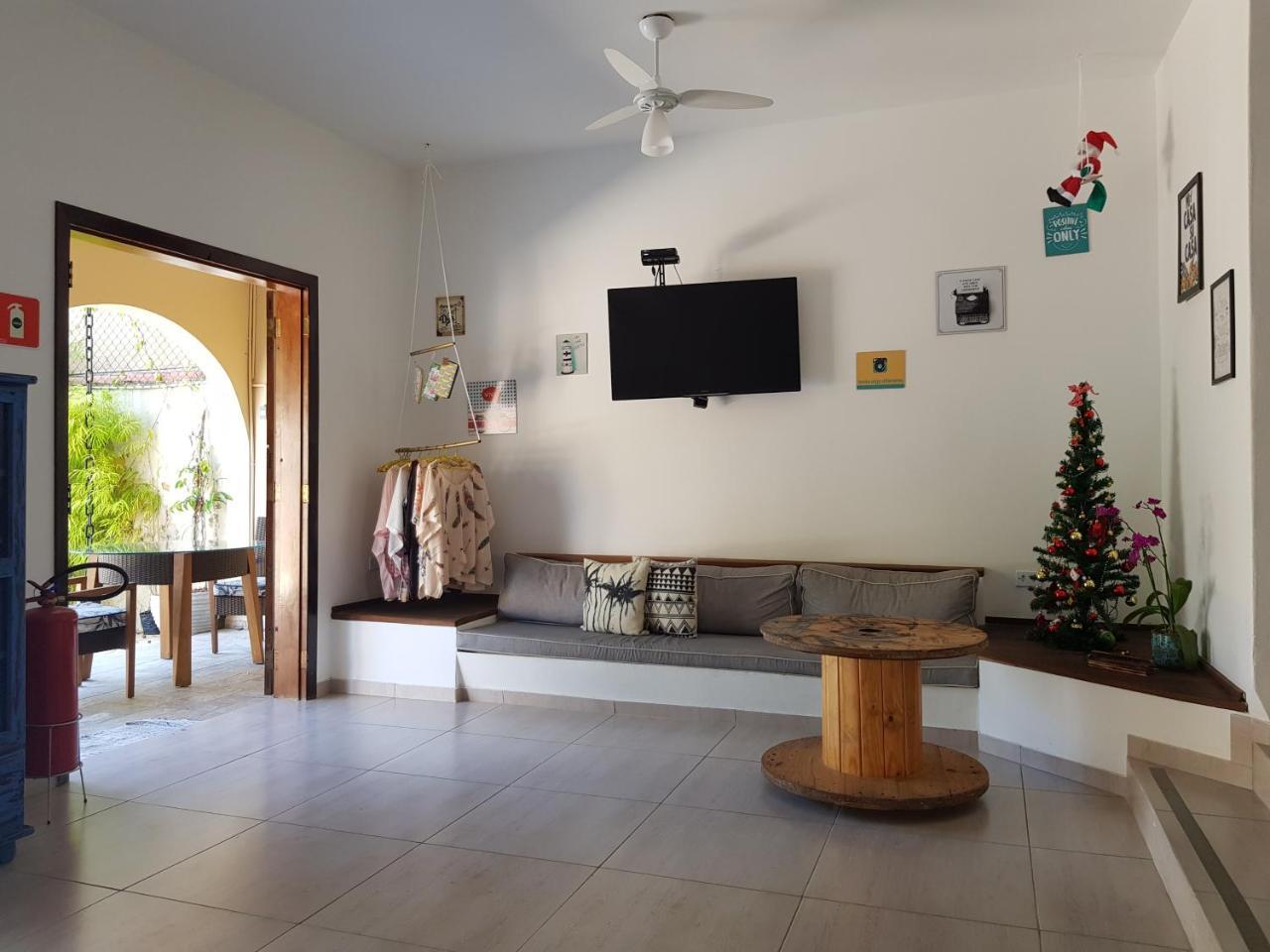 Santo Quintal Hostel Ubatuba Kültér fotó